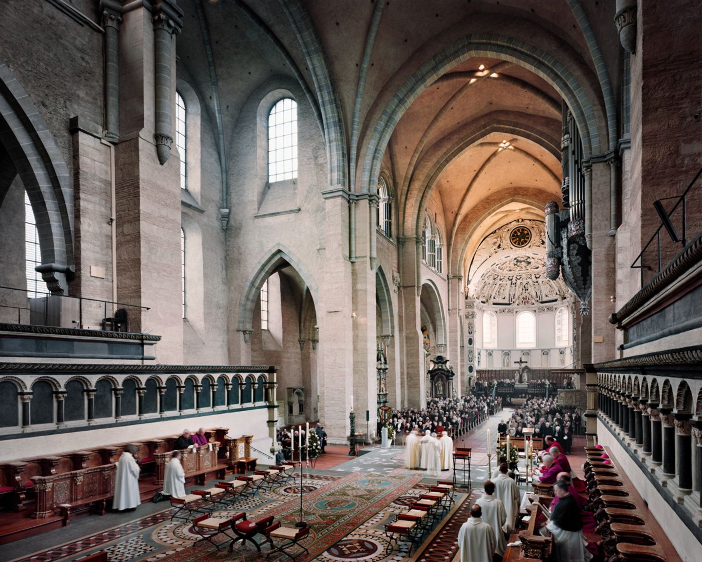 Annähernd 1700 Jahre Baugeschichte in einer Kirche Der Trierer Dom
