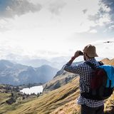 Alleine auf eine Wanderung gehen