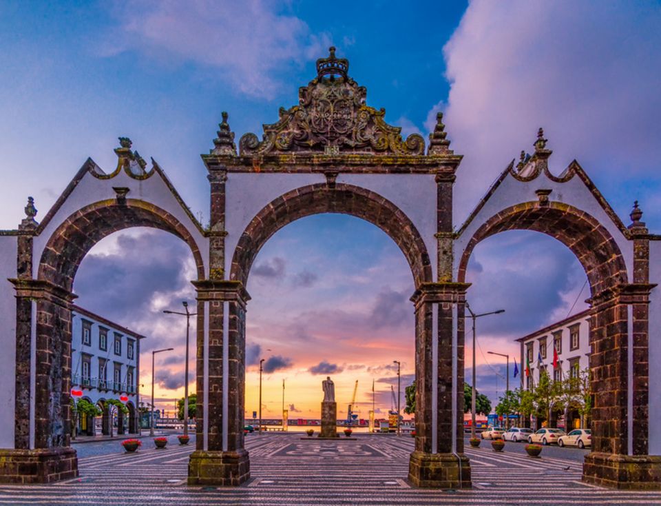 Portas da Cidade, Sao Miguel, Azoren, Portugal
