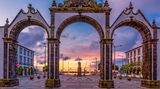 Portas da Cidade, Sao Miguel, Azoren, Portugal