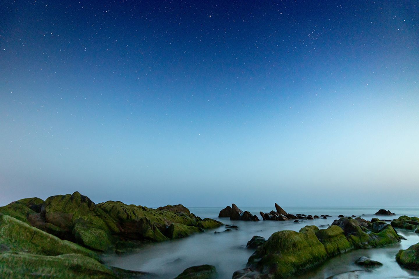 Dämmerung in der Bretagne