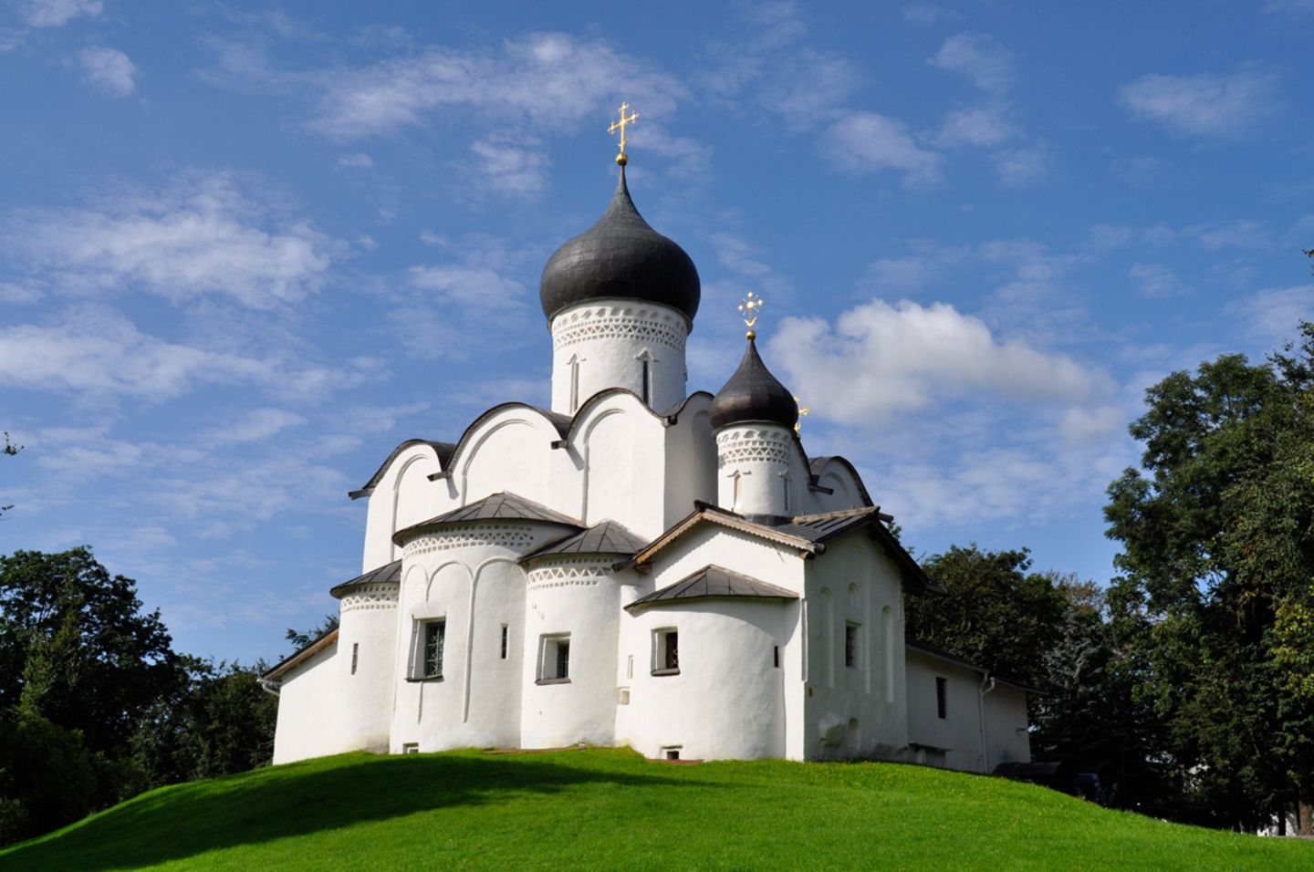 Russland: Kirchen der Architekturschule von Pskow