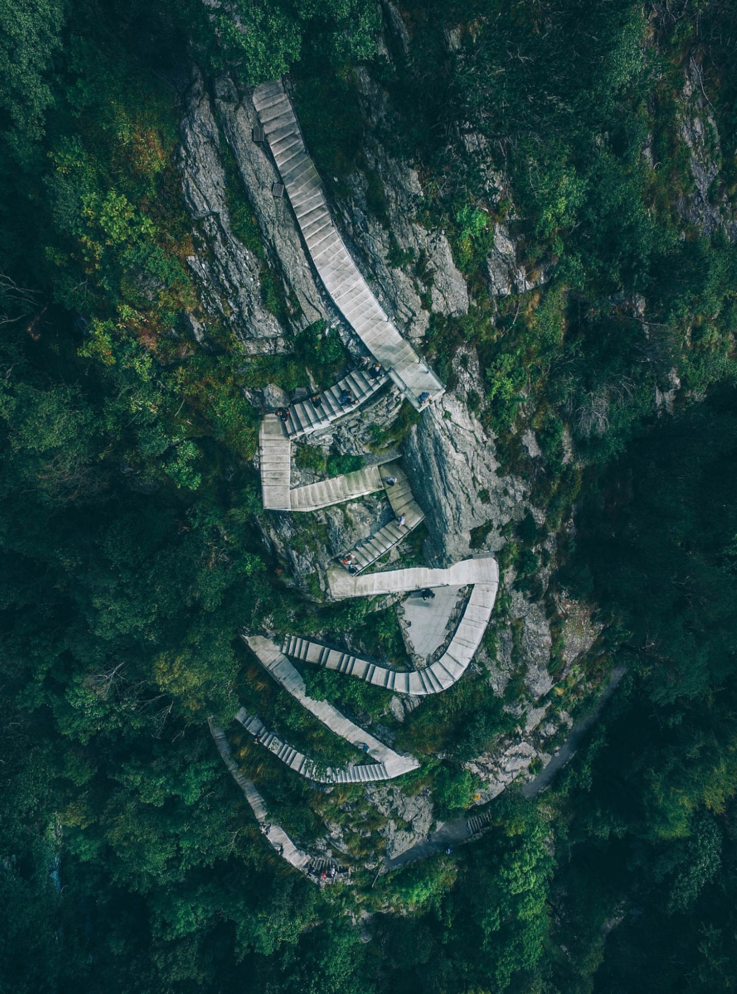 Byrampen, Alesund