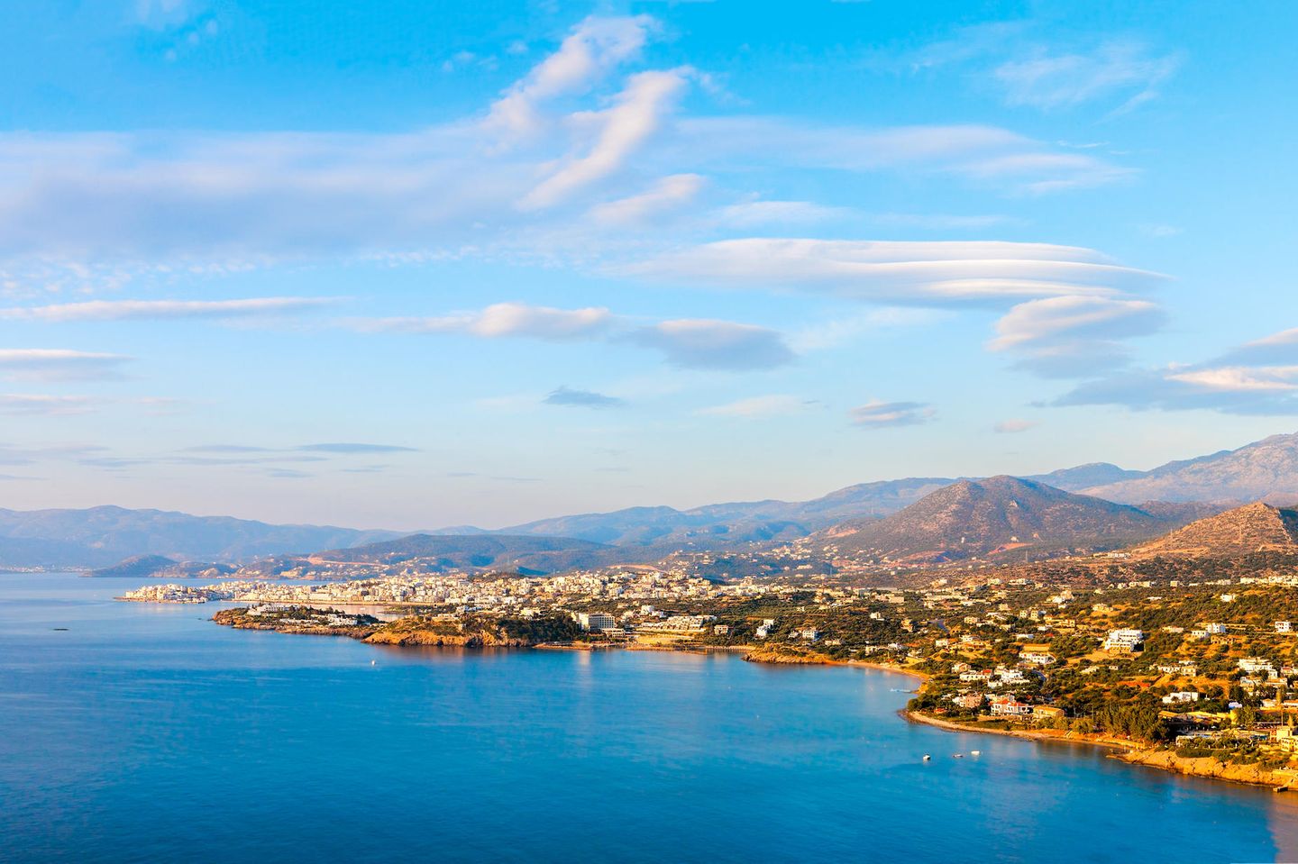 Die Bucht von Mirabéllo und Agios Nikolaos Bucht von Mirabello
