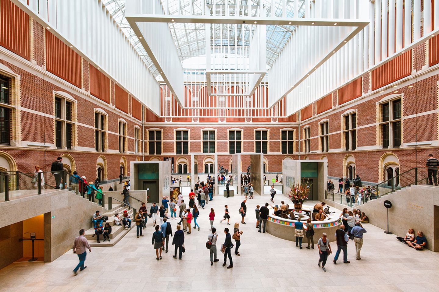 Coronakrise: Museen wie das Rijksmuseum in Amsterdam haben aufgrund des Coronavirus momentan geschlossen, lassen sich aber virtuell erkunden
