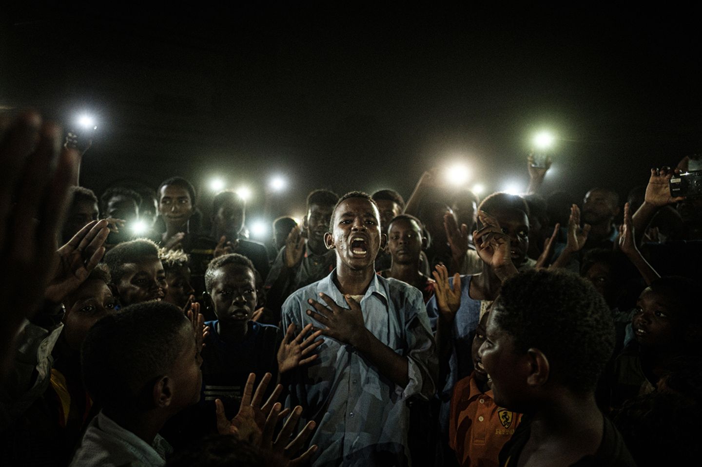 World Press Photo verliehen: Der sudanesische Diktator Omar al-Bashir ist zurückgetreten. Die jungen Demonstranten fordern nun mehr Mitbestimmung.