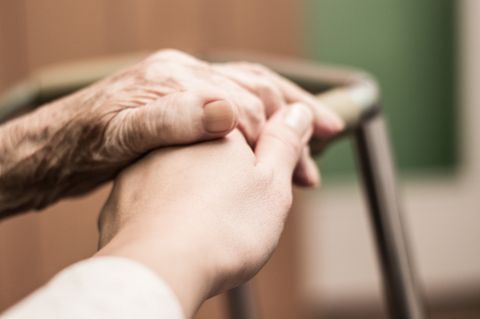Alte und junge Hand