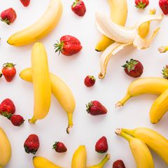 Erdbeeren und Bananen