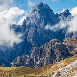 Blick von den Drei Zinnen zu den Cadinispitzen, Dolomiten, Suedtirol