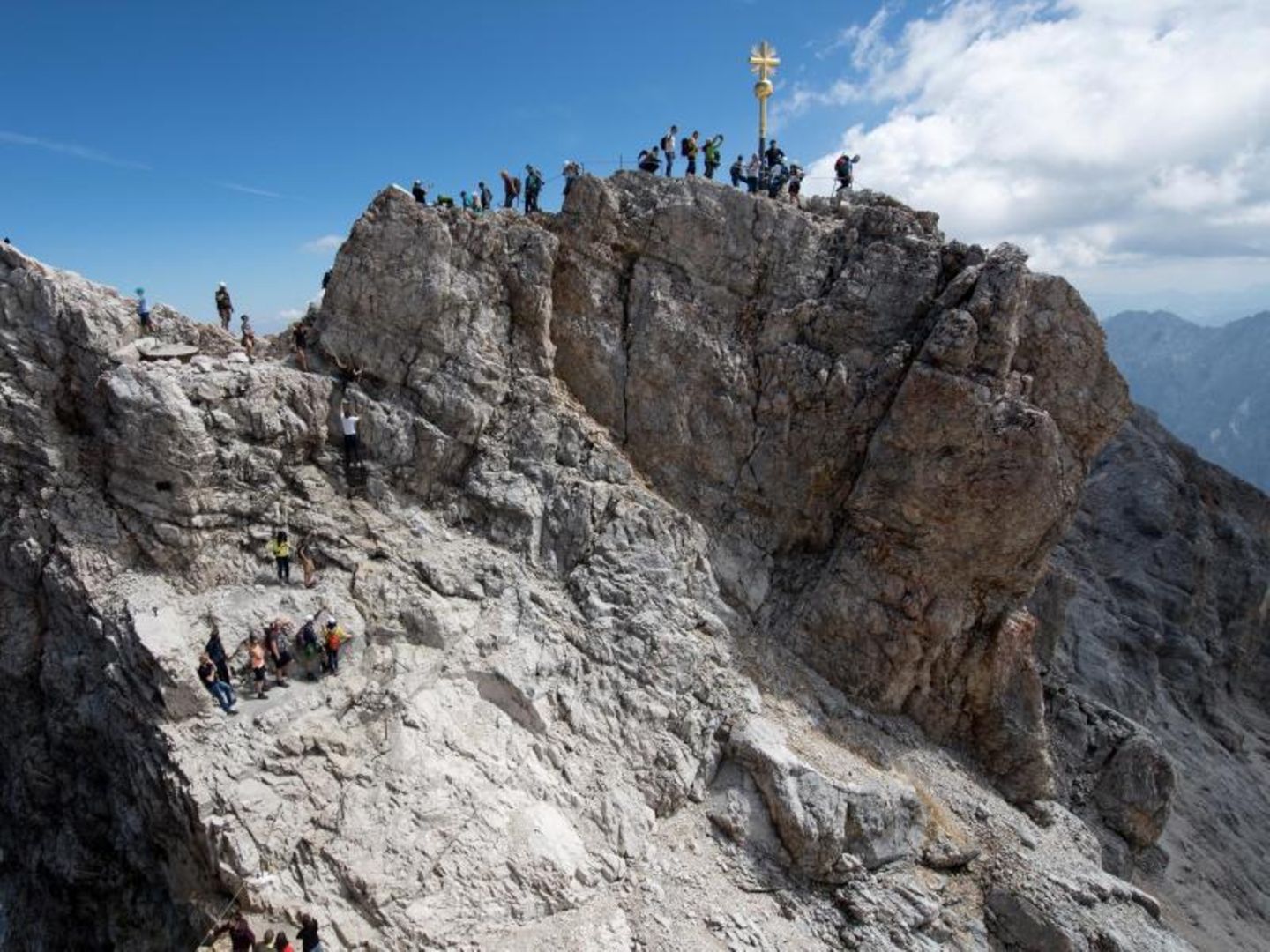 200 Jahre Erstbesteigung: Die Zugspitze hat als Deutschlands höchster Berg Symbolkraft. Vor 200 Jahren gelangte der erste Mensch auf den Gipfel