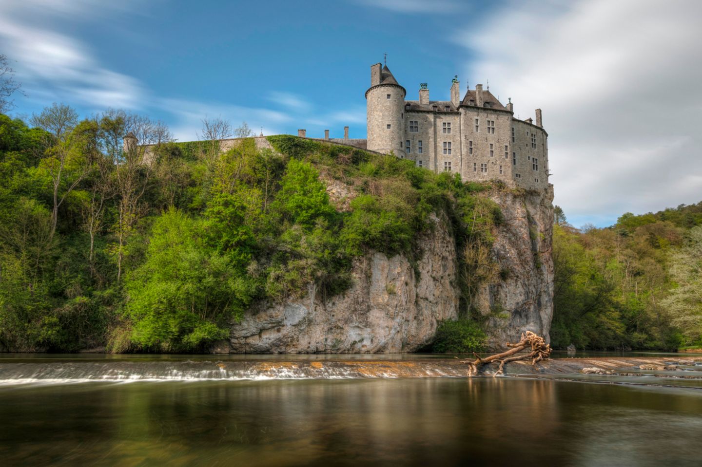 Die Schlösser und Burgen Schloss Walzin