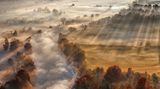Strahlungsnebel über dem Fluß Adda