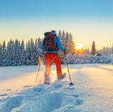 Schneeschuhwandern im Winter
