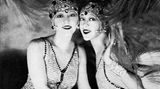 Porträt von den Dolly Sisters