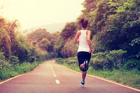 Frau beim Joggen