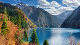 Blick auf den großen See im Jiuzhaigou Tal, China