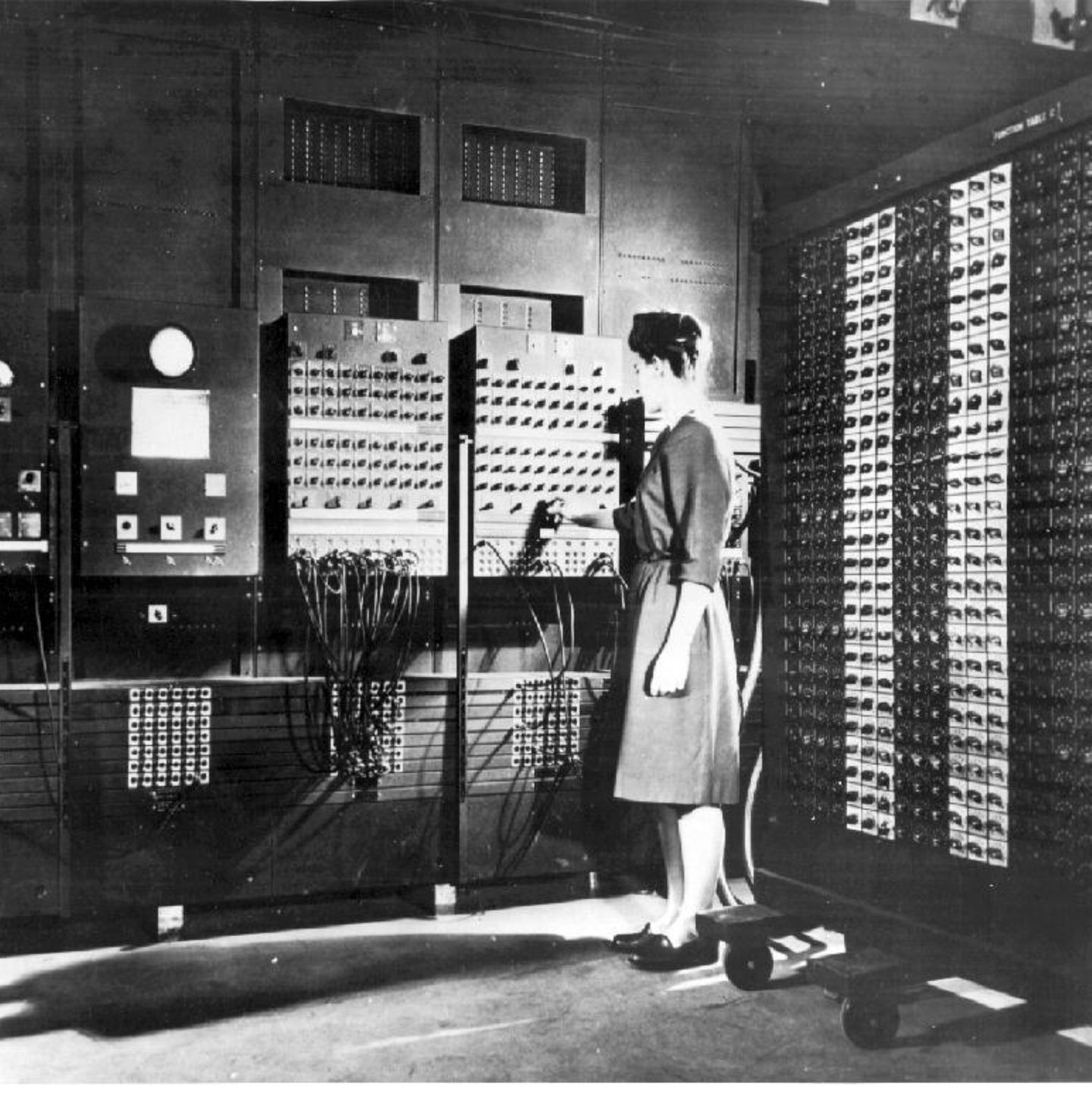 Geschichte: 75 Jahre Eniac: Der Erste Universalrechner Der Welt War Streng  Geheim - [Geo]