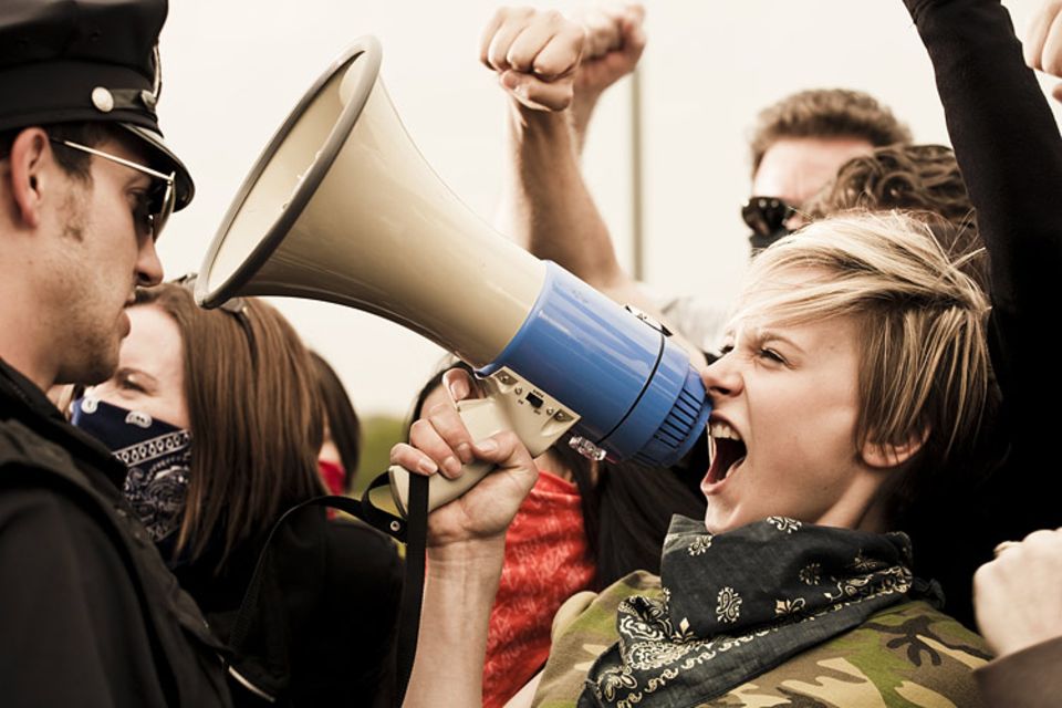 Schreibwettbewerb: Schreibwettbewerb: "Speak up!"