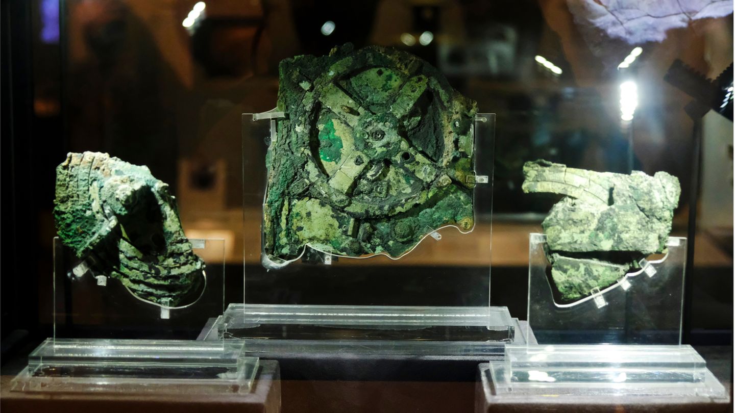 Antikythera-Mechanismus im Museum