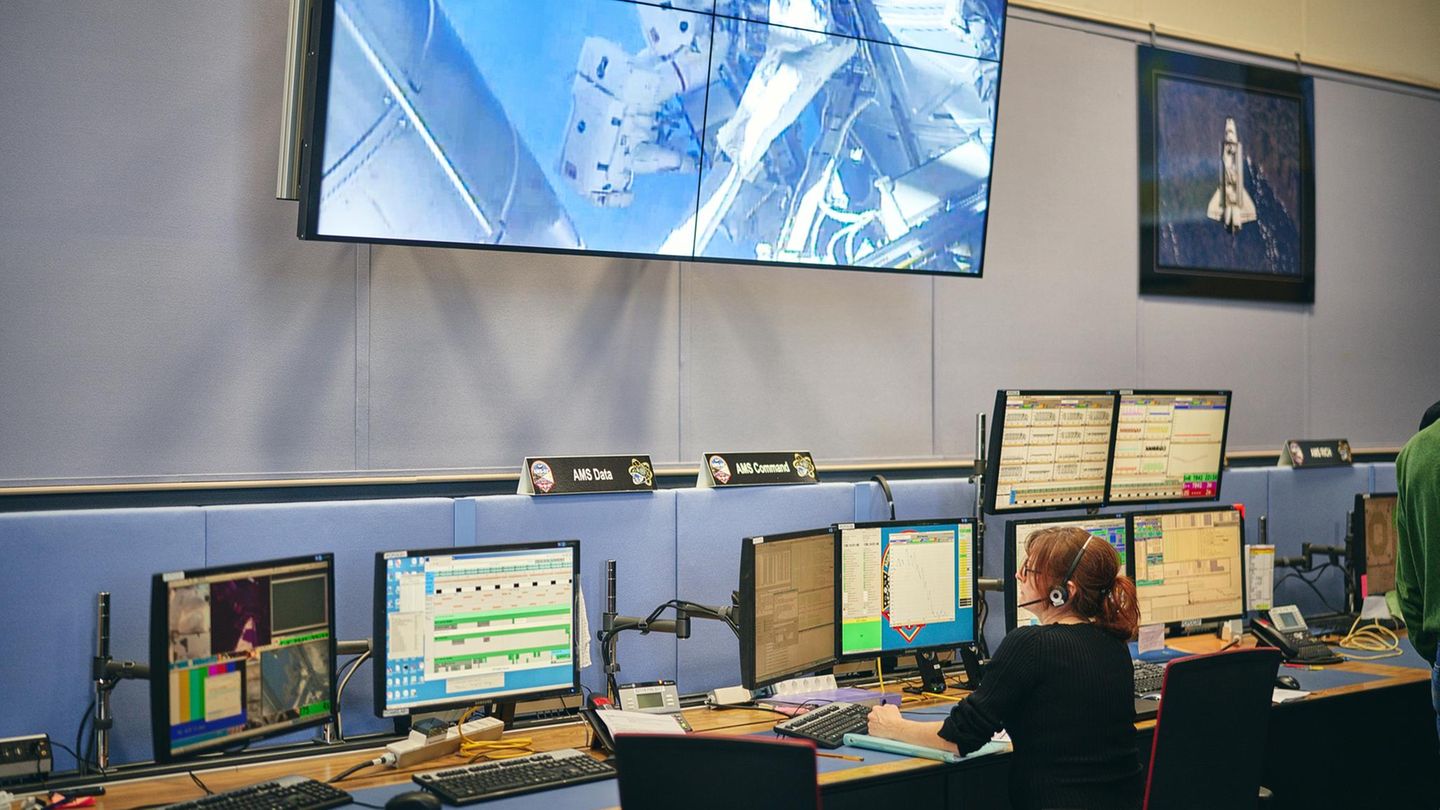 Kontrollzentrum bei Genf Kontrollzentrum bei Genf