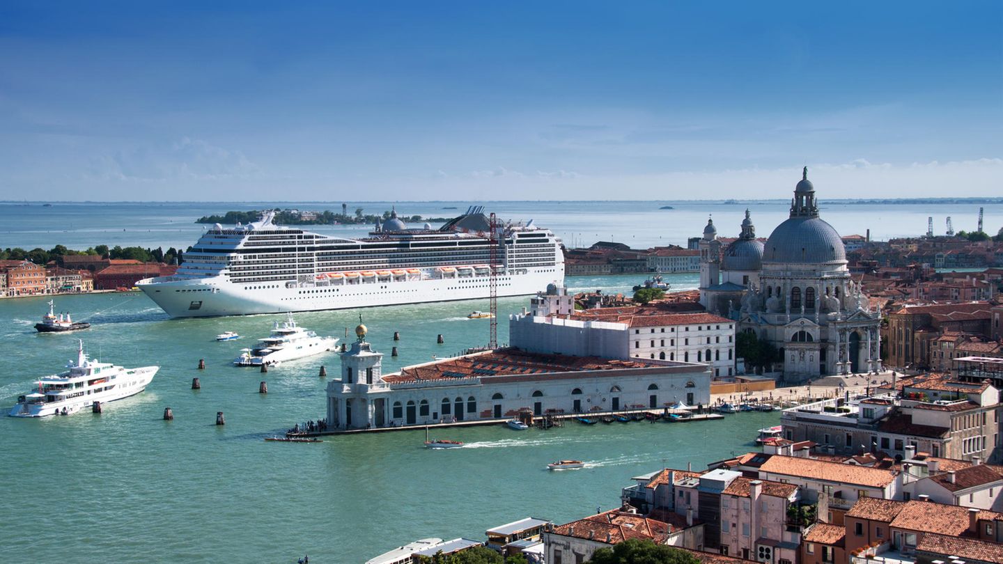 Venedig will Kreuzfahrtschiffe nicht mehr nah an seinen historischen Stätten ankern lassen