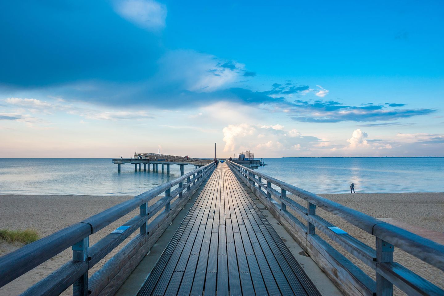 Ostseebad Heiligenhafen: Romantisch Ja sagen Seebrücke in Heiligenhafen