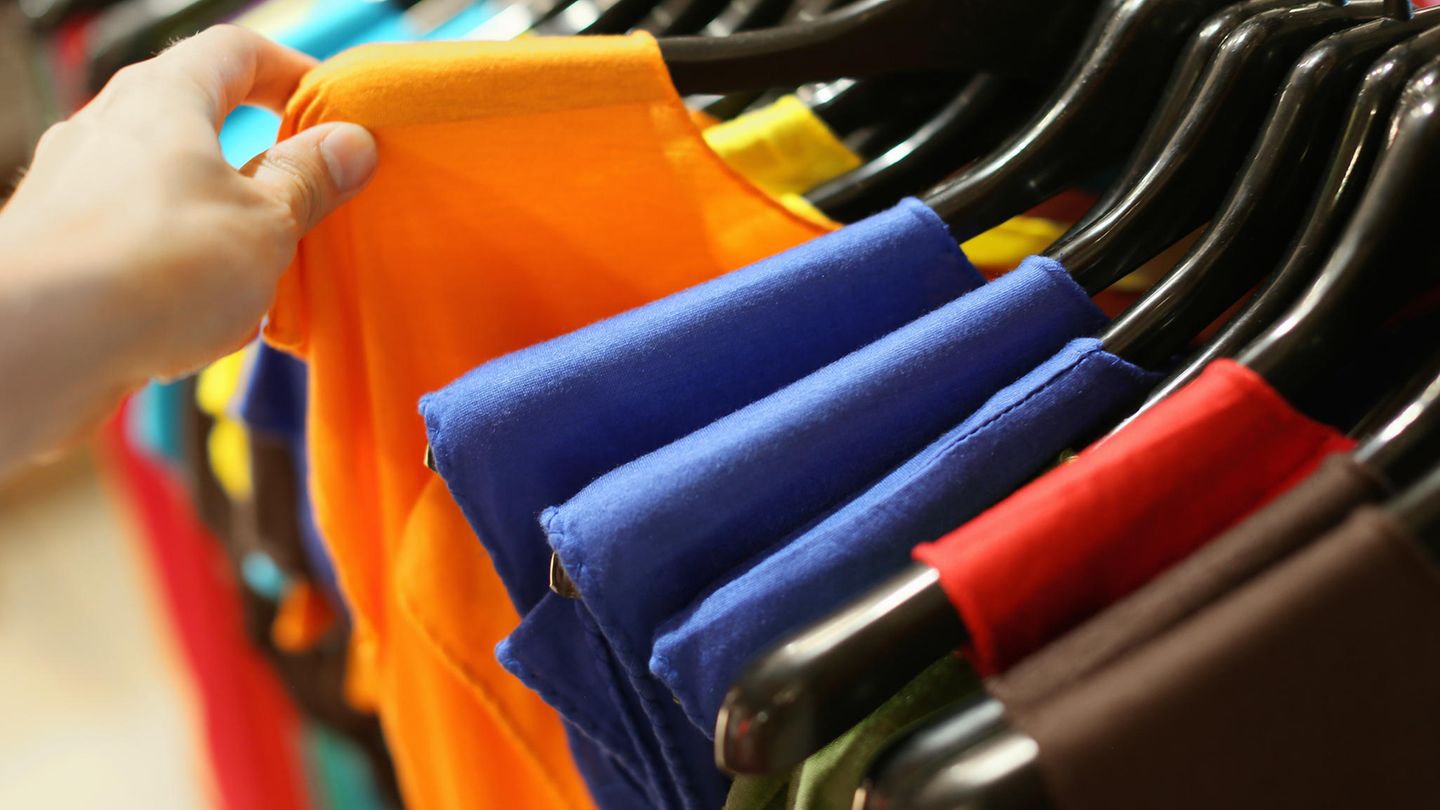 T-Shirts im Laden