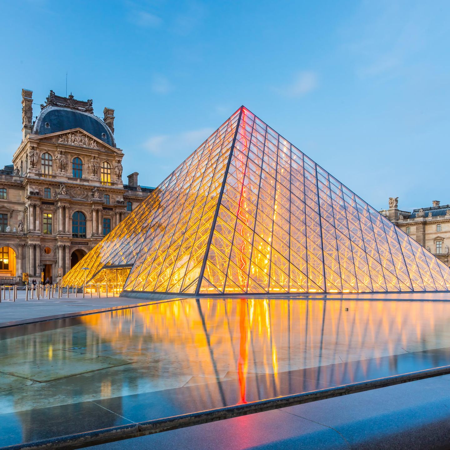 Der Louvre enthüllt Schätze online - [GEO]