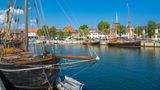 Schiffe im Hafen von Neustadt Holstein