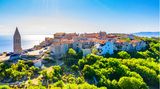 Kleine Stadt Lubenice auf der Insel Cres