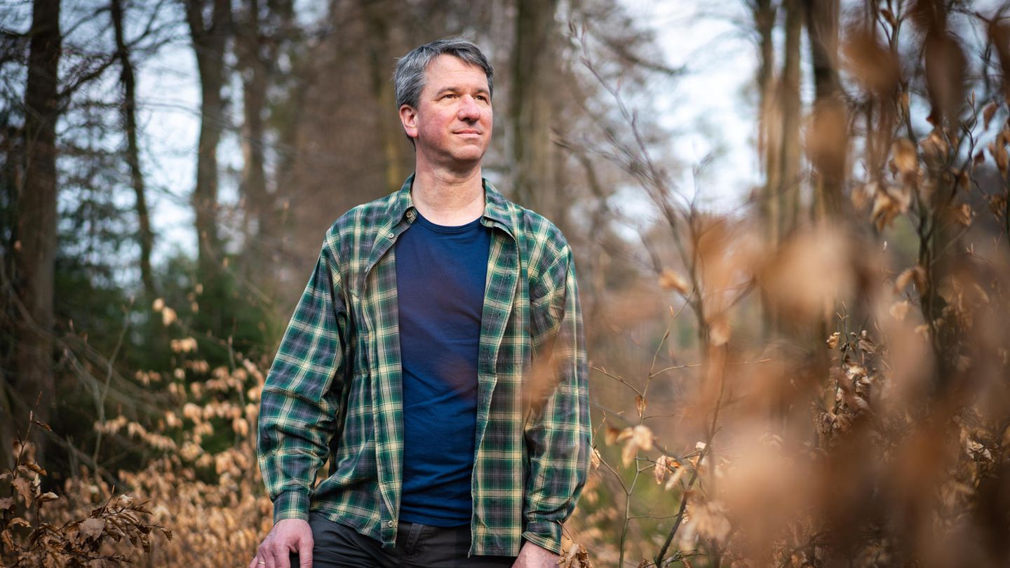 Ökologische Waldbewirtschaftung: Der Biologe Christoph Nowicki koordiniert alle Vorarbeiten zum neuen Studiengang „Ökologische Waldbewirtschaftung“