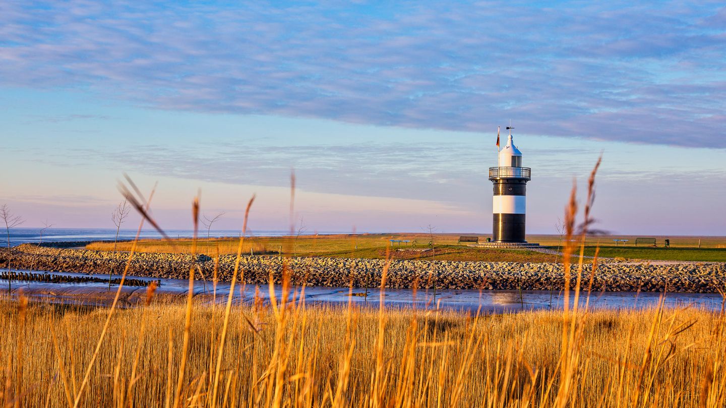 Leuchturm Kleiner Preuße in der in der Region Wuster Nordseeküste