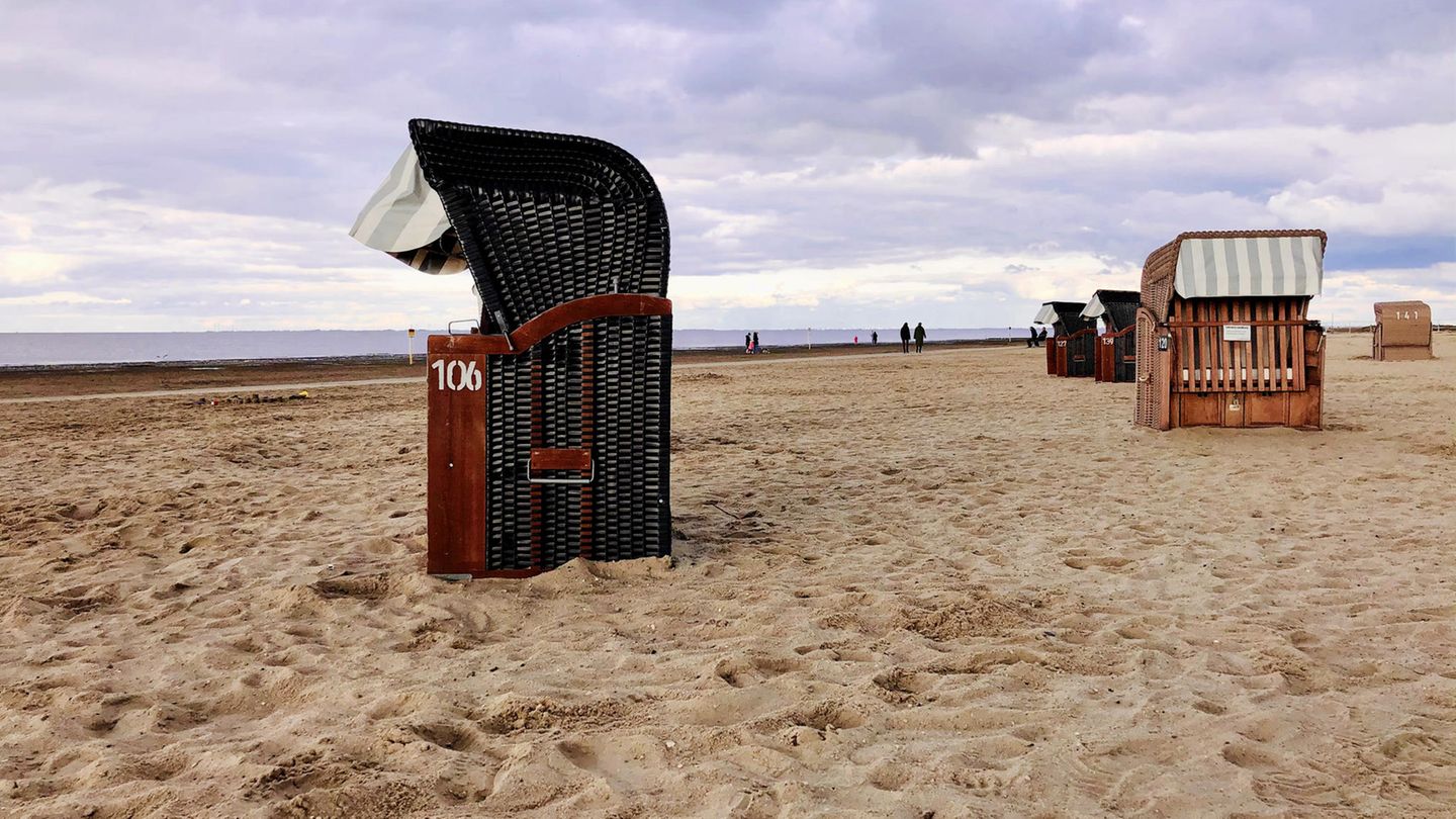 Strandkörbe am Strand von Dangast