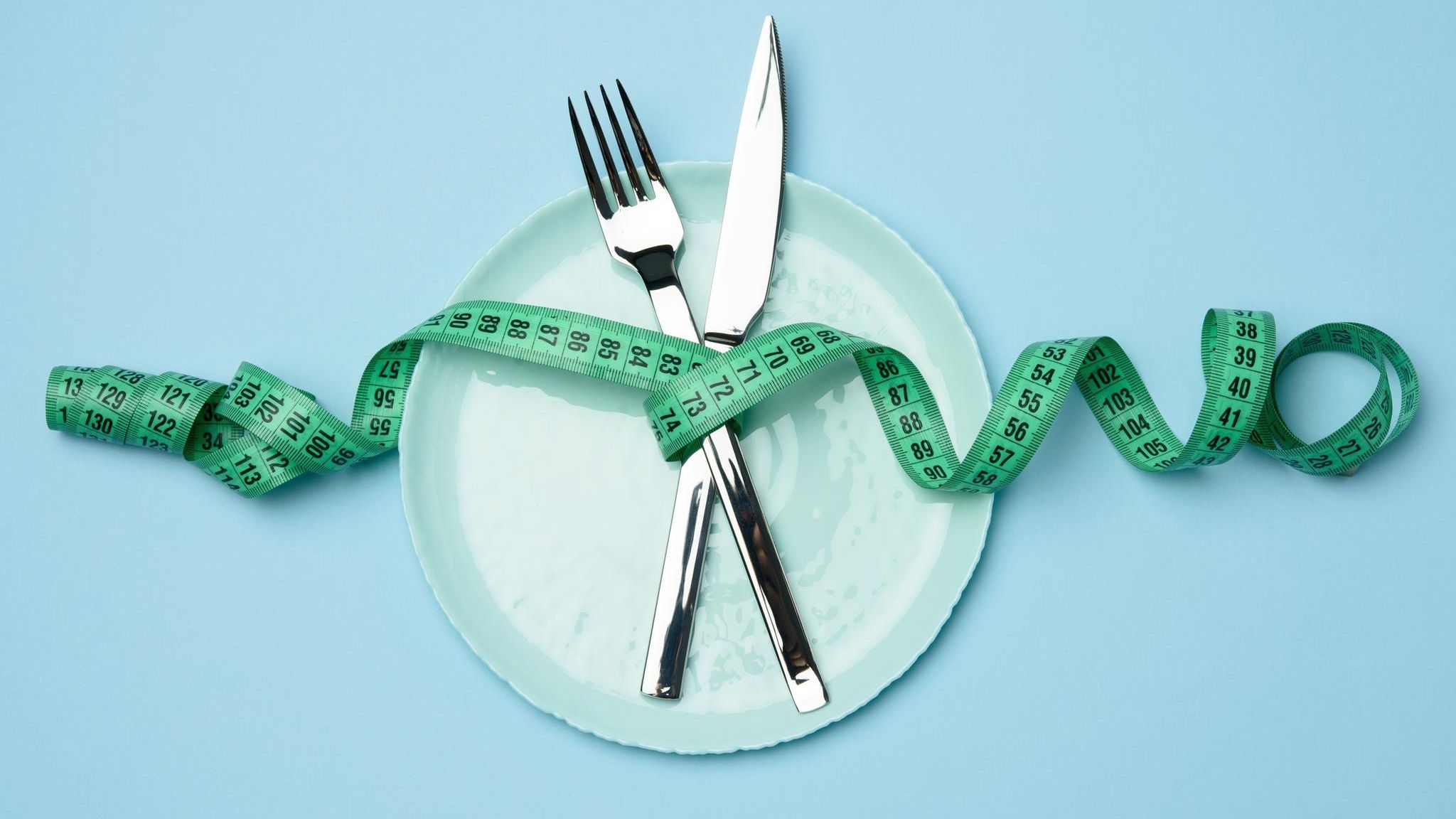 Mit den richtigen Ernährungsregeln können wir effektiv Gewicht reduzieren, ohne zu hungern 