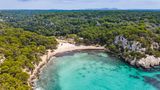 Luftbild der Cala Macarella, Menorca