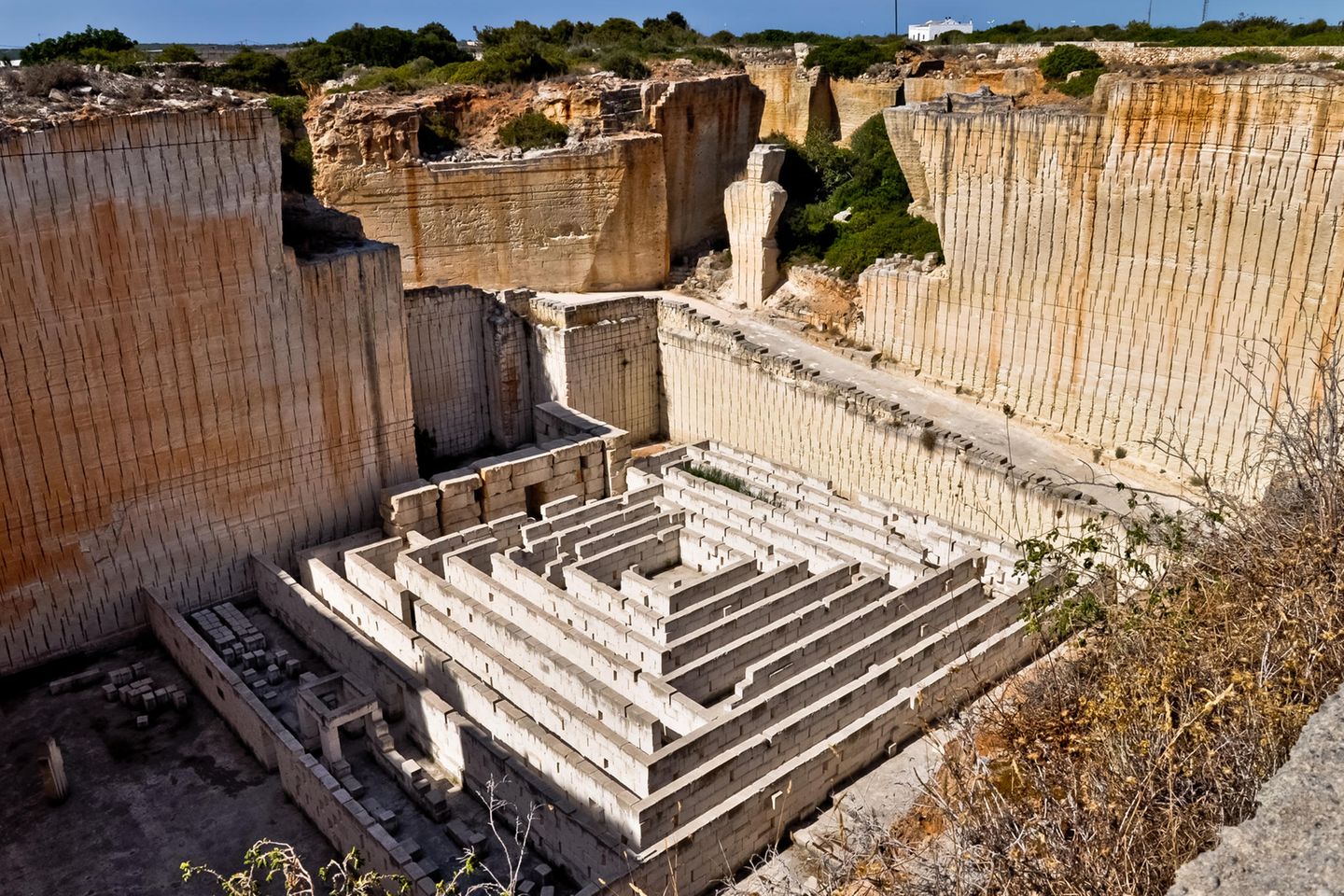 Lithica Lithica - Sandsteinbruch auf Menorca