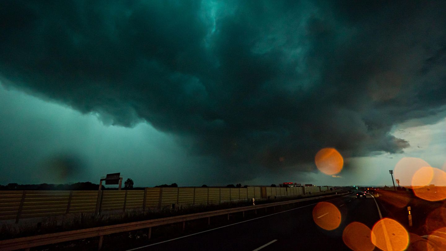 Unwetter mit Shelf Cloud