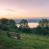 Mont Vully bei Sonnenuntergang