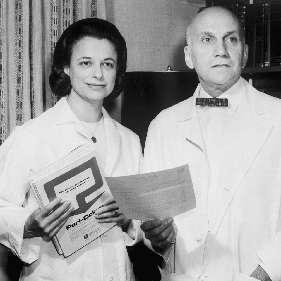 Sexualforschung: Virginia Johnson und William Masters (hier 1965) machten Sex zum Gegenstand medizinischer Forschung Virginia Johnson und William Masters (hier 1965) machten Sex zum Gegenstand medizinischer Forschung