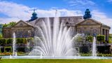 Rosengarten mit Regentenbau im Kurgebiet von Bad Kissingen