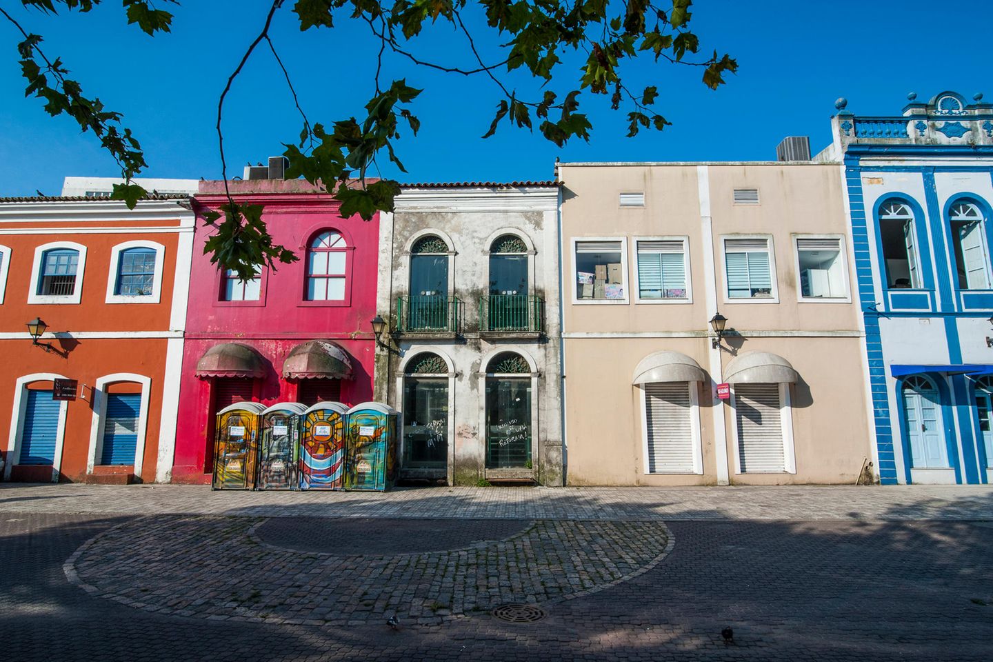 Bunte Häuser in Florianopolis