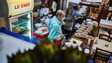Das „Le Chef“ bietet Hausmannkost zu erschwinglichen Preisen. Ein Konzept, das – wie so vieles in Beirut –, kaum noch aufrechtzuerhalten ist