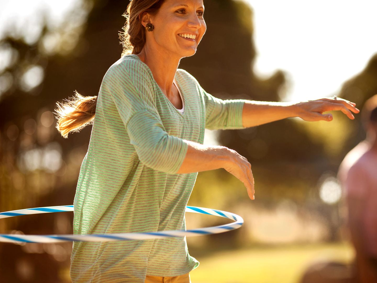 Trendsport Hula-Hoop: Wie man den Dreh rausbekommt - [GEO]