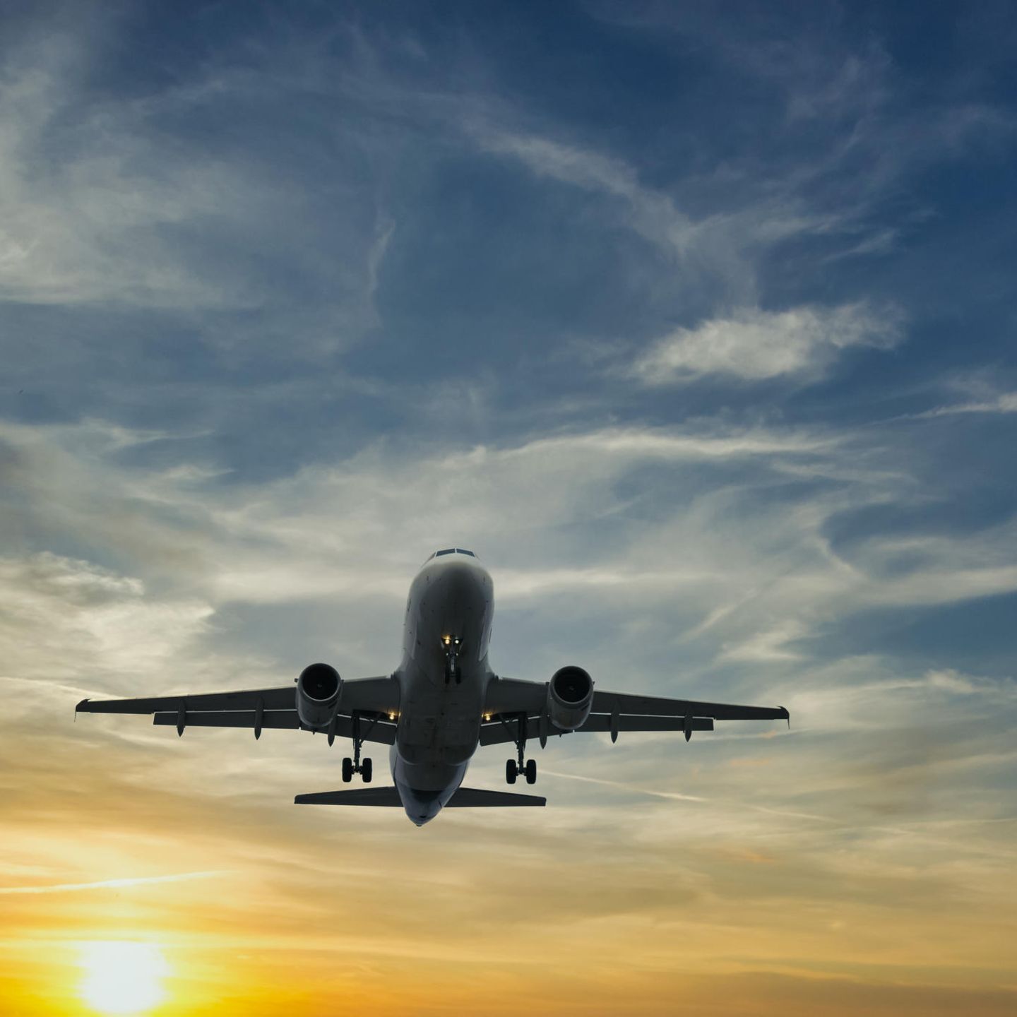 Fliegen: Muss die Reise mit dem Flugzeug teurer werden? - [GEO]