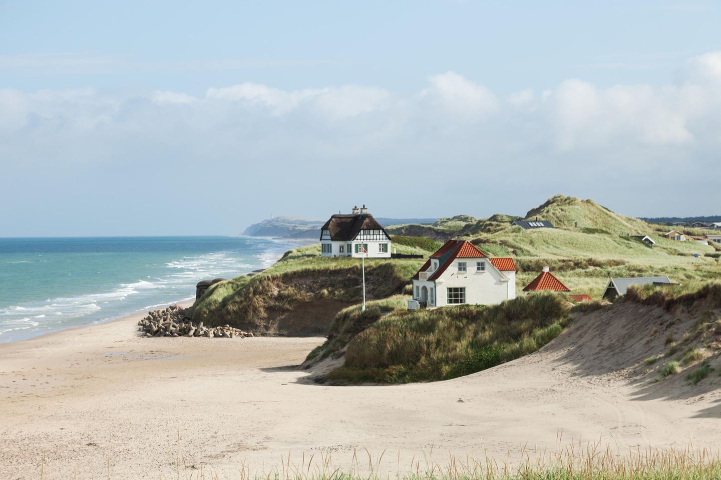 Häuser am Strand in Løkken in Dänemark