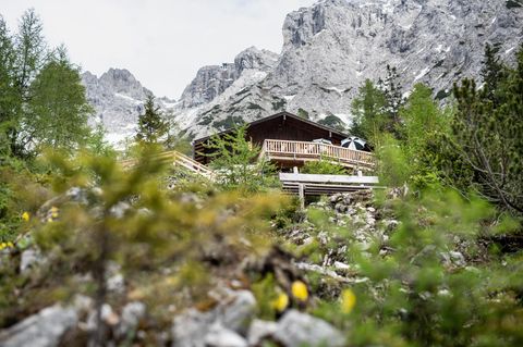 Mittenwalder Hütte im Karwendelmassiv