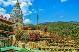 Blick auf den Kek Lok Si Tempel auf der Insel Penang