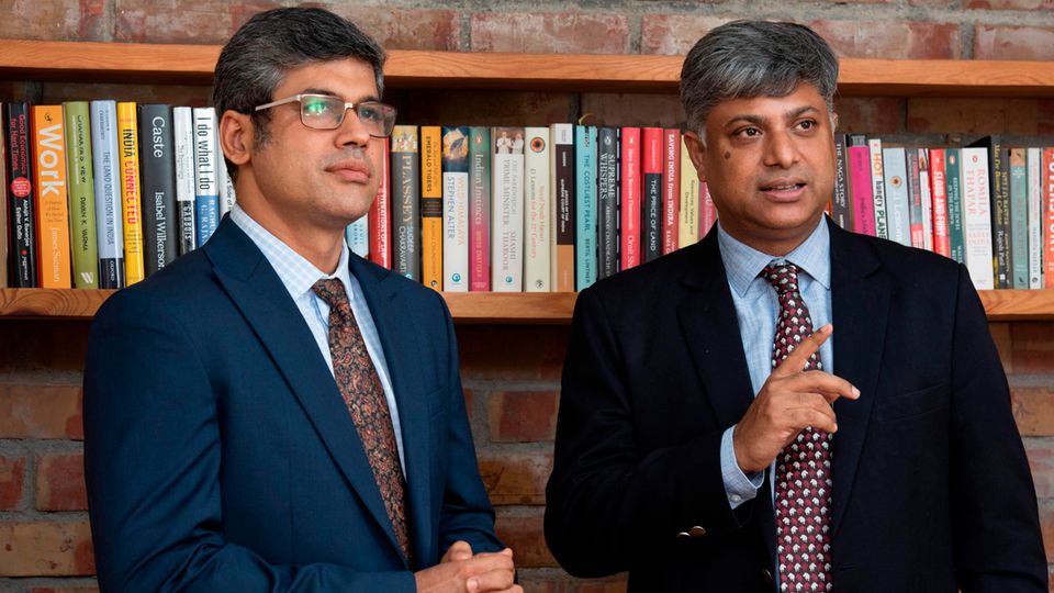 Ritwick Dutta (r.) und Rahul Chowdhury (.) Ritwick Dutta (r.) und Rahul Chowdhury (.)
