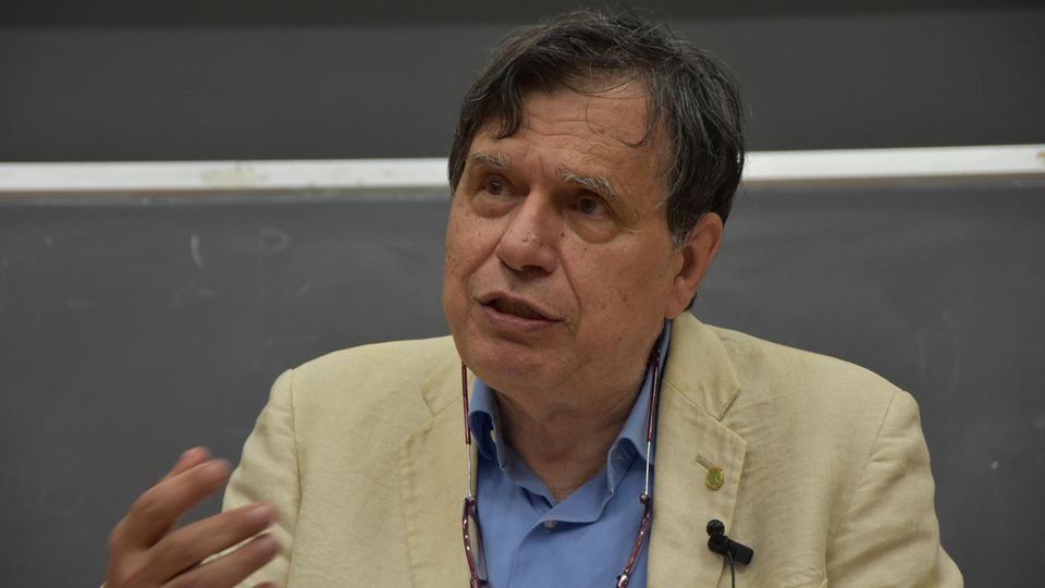 Giorgio Parisi Giorgio Parisi