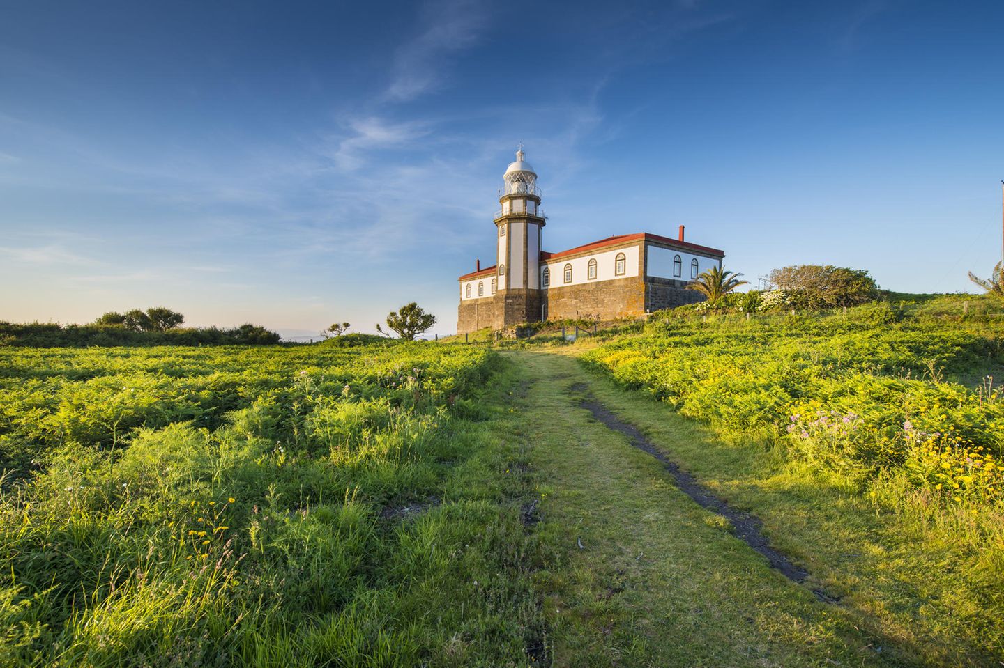 Lecuhtturm auf der Insel Ons Lecuhtturm auf der Insel Ons